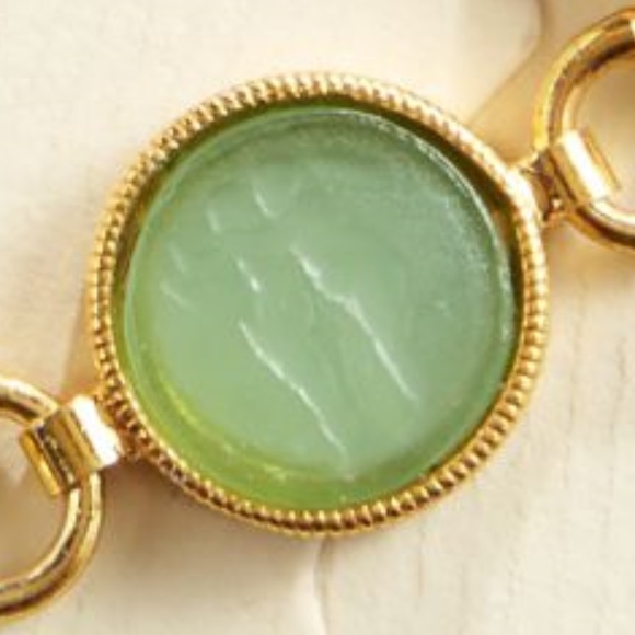 Italian Intaglio Glass Bracelet - Picture 5 of 8